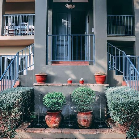 Amoris Guest House-Waterkloof Ridge Pretoria-Noord Eksteriør billede